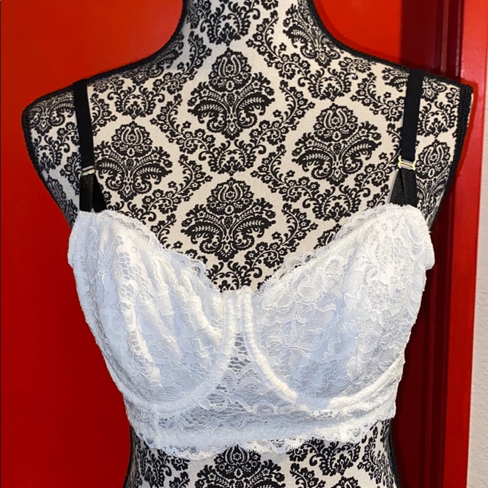 NWOT B&W H&M Bra